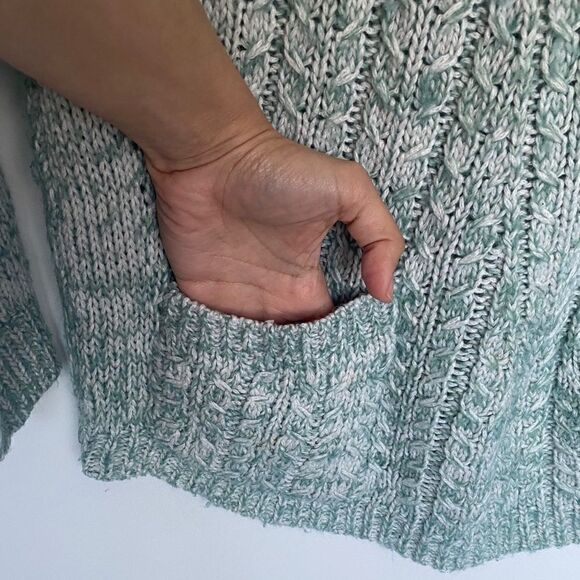 Anthropologie Guinevere Cable Knit Turtkeneck Sweater - Picture 4 of 7